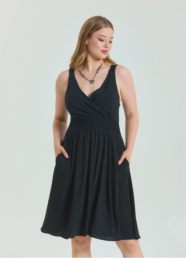 V Neck Robe Black Plus Size Dress 4587
